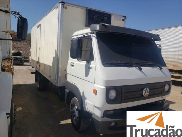 VOLKSWAGEN DELIVERY 5.150 3.8 2013