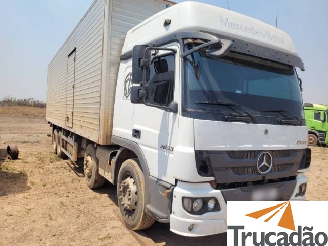 MERCEDES BENZ ATEGO 3033 2024